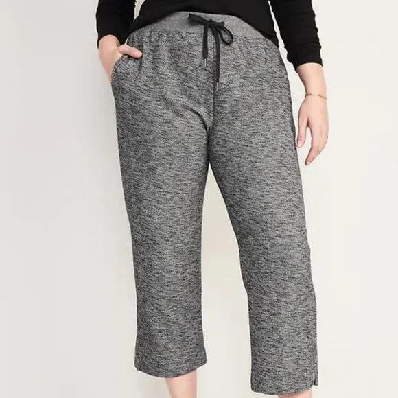 Old Navy High-Waisted Cropped Straight Sweatpants for Women New - Picture 6 of 7